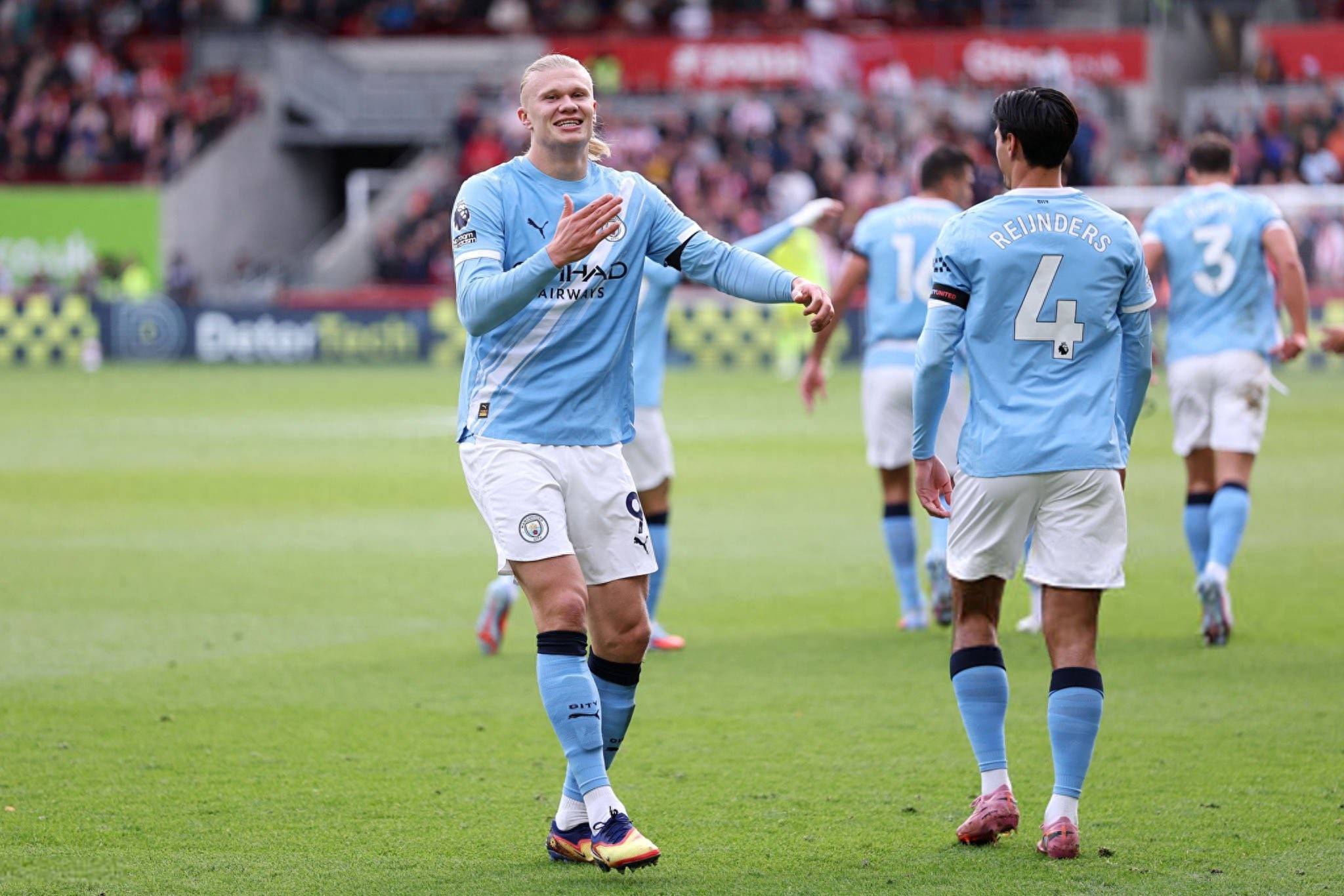 美记：狄龙情绪失控，詹姆斯等到了偷走比赛的时刻（美媒：狄龙情绪失衡，詹姆斯在关键时刻接管比赛）