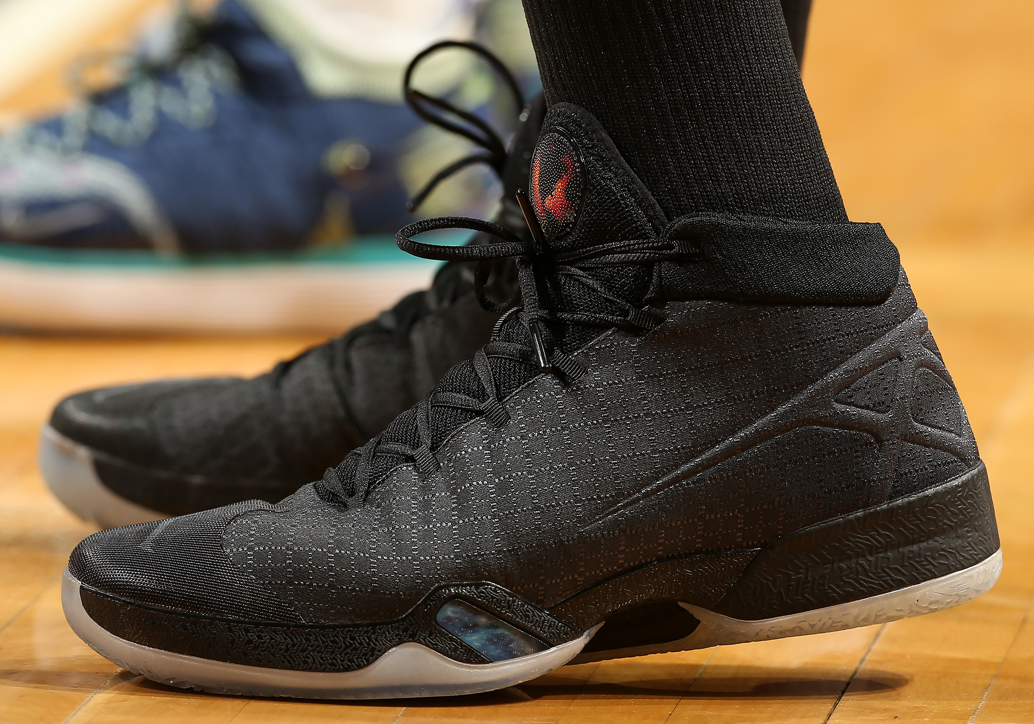 斯洛特：我没说过不会找萨拉赫谈；近三场联赛我们已经有改变（斯洛特澄清：从未表示不会与萨拉赫沟通，近三轮联赛球队已有变化）