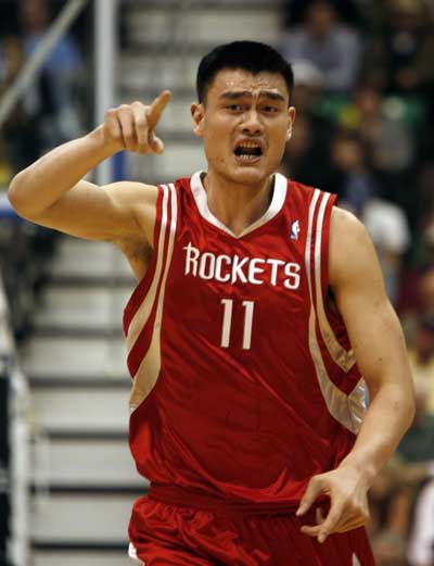 媒体：因揭露足协造假丑闻，马来西亚记者遇袭引发社会恐慌（媒体称：马来西亚记者因曝光足协造假案遭袭，引发社会不安）