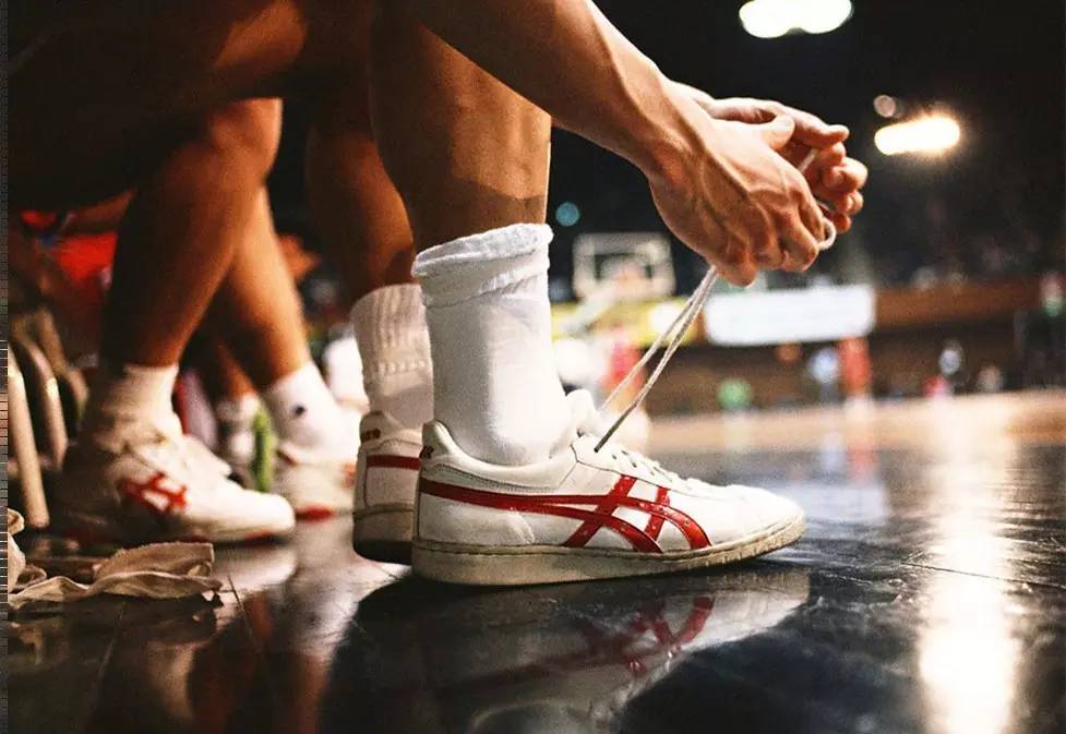 拉波尔特：C罗是个训练狂总喜欢加练；适应沙特生活是难一些（拉波尔特：C罗痴迷训练常加练；适应沙特生活确实有点难）