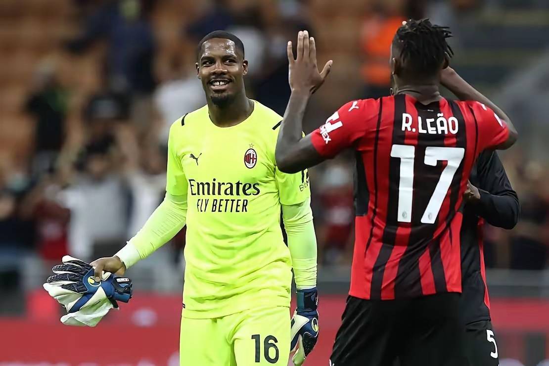 意甲战报：基恩双响，佛罗伦萨5-1十人乌迪内斯获联赛首胜（意甲快讯：基恩梅开二度，佛罗伦萨5-1大胜十人乌迪内斯斩获联赛首胜）