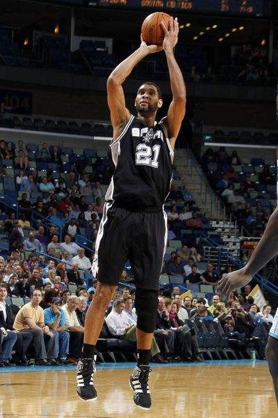 阿森纳关注德甲门将迪安特·拉马伊，认为其具备出色进攻组织能力和潜力，但网前表现尚需提升。（阿森纳考察德甲门将迪安特·拉马伊：出球组织与潜力出众，门前表现仍需提升）