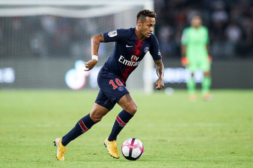 广东激战广州！二飞接班人出现 萨姆纳高级货 杜润旺打铁（广东德比鏖战广州！二飞接班人冒头 萨姆纳货真价实 杜润旺手感冰凉）