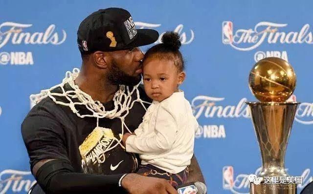 半场战报：西班牙人1-0巴列卡诺，罗伯托-费尔南德斯点射破门（半场速报：西班牙人1-0领先巴列卡诺，罗伯托-费尔南德斯点球命中）