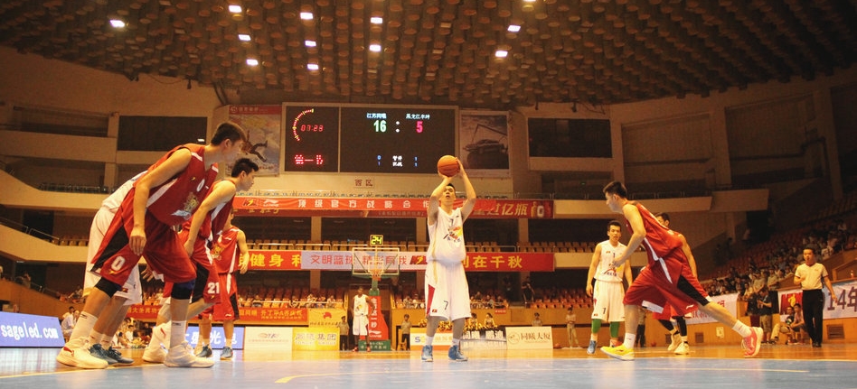 网友求助破解浓眉神秘代码（网友集体求解：浓眉的神秘代码）